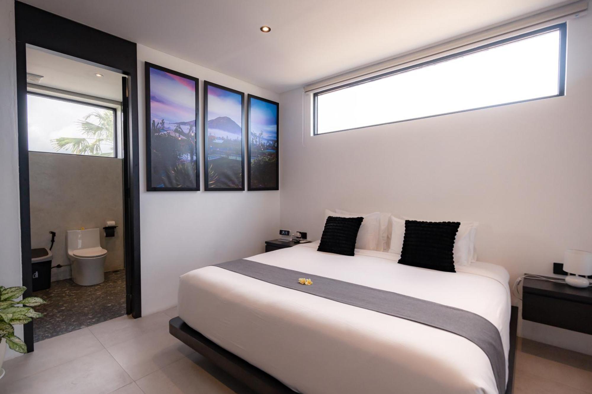 Onyx Beach Hotel Canggu  Exterior photo