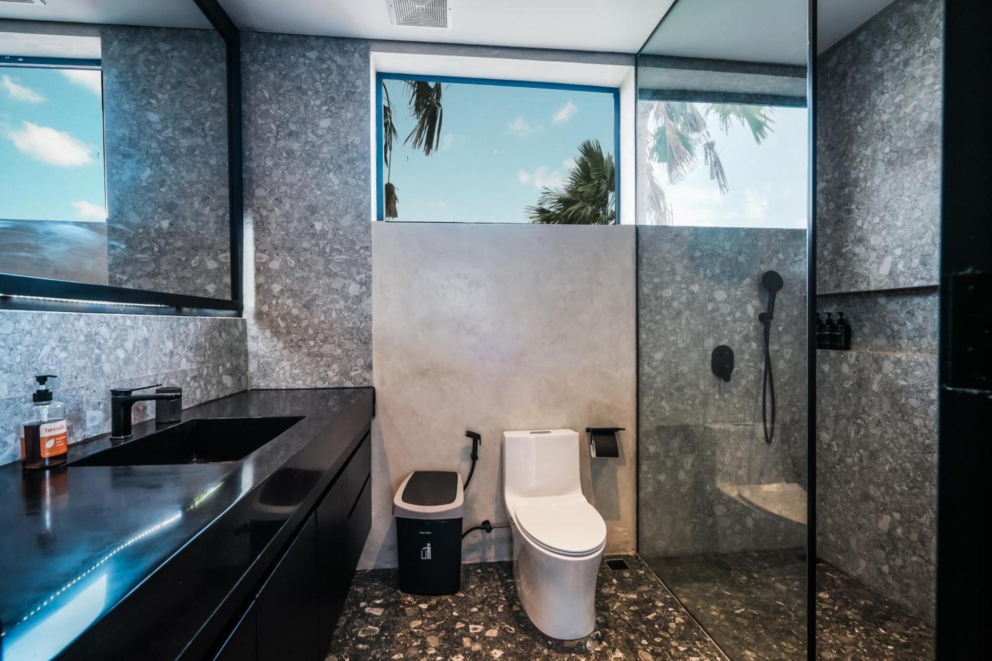 Onyx Beach Hotel Canggu  Exterior photo
