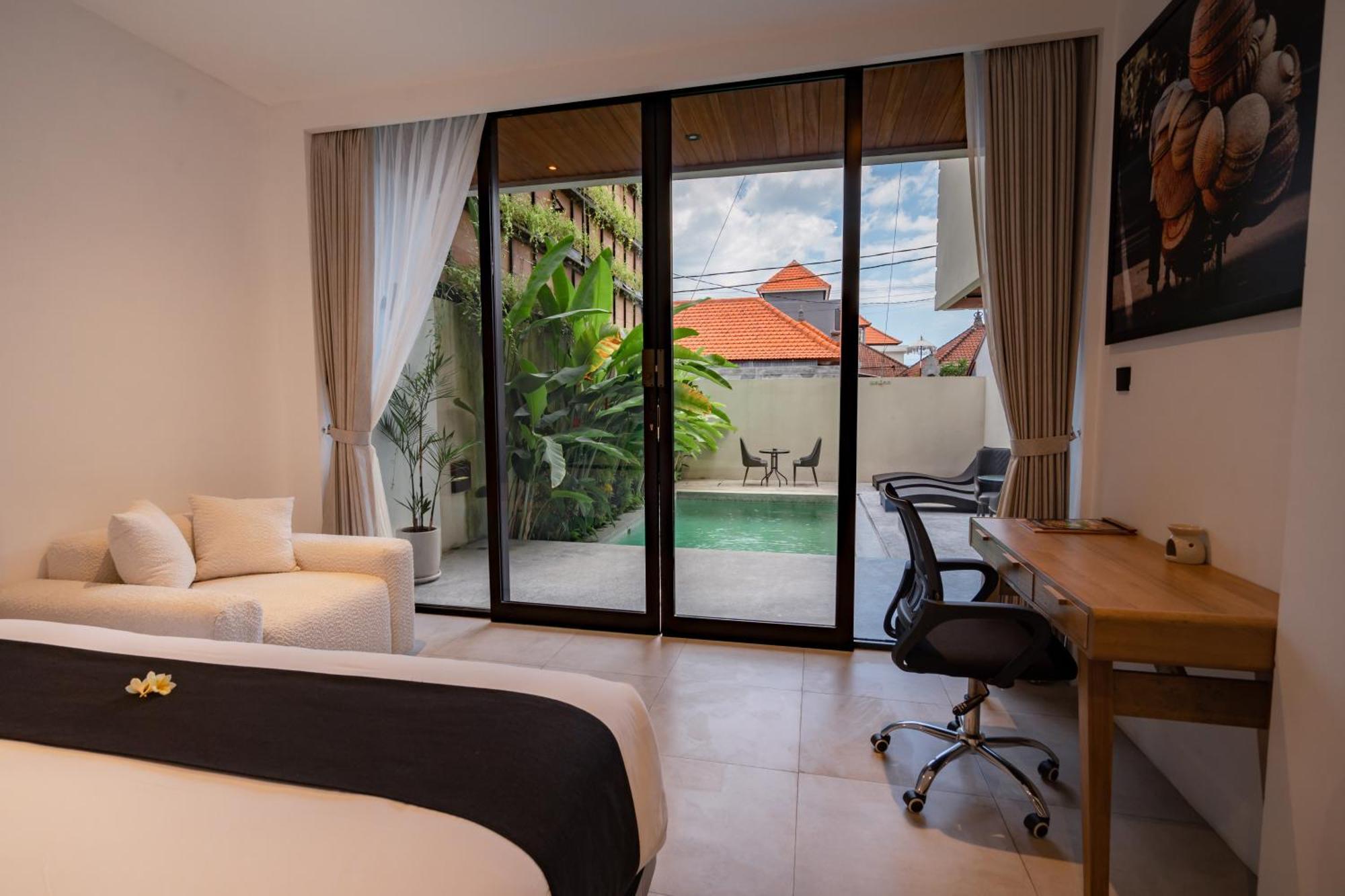 Onyx Beach Hotel Canggu  Exterior photo